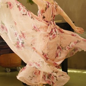 Flos Dea Laeta Choros - VIII (Matt) Ballerina Erica Mulkern MA
