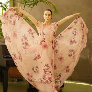 Flos Dea Laeta Choros - VII (Matt) Ballerina Erica Mulkern MA